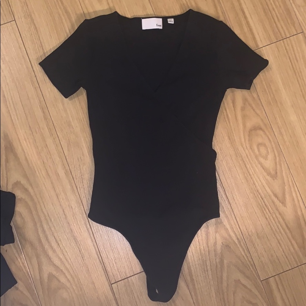 Black Aritzia bodysuit